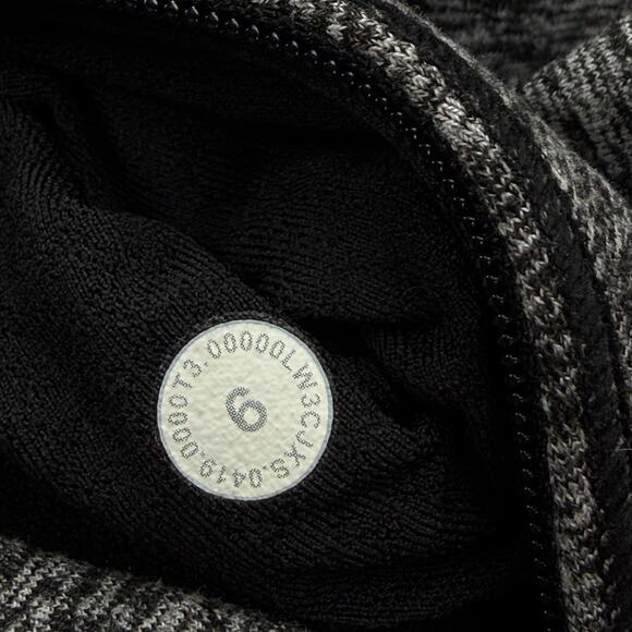 LULULEMON Always Alert 1/2 Zip Size 6 Heathered Black - Picture 4 of 8